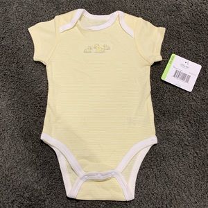 🍁 5 for $20 Little Ducks onesie by Little Me
